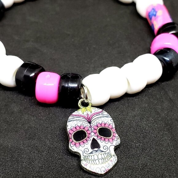 Colorful Kandi Skull Charm Bracelet - Picture 2 of 5